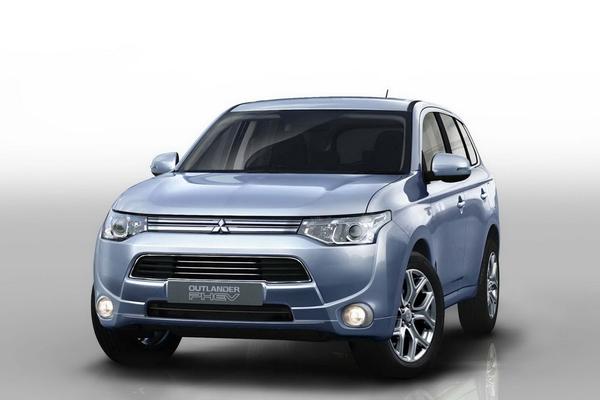 Mitsubishi Outlander Hybrid готов к производству