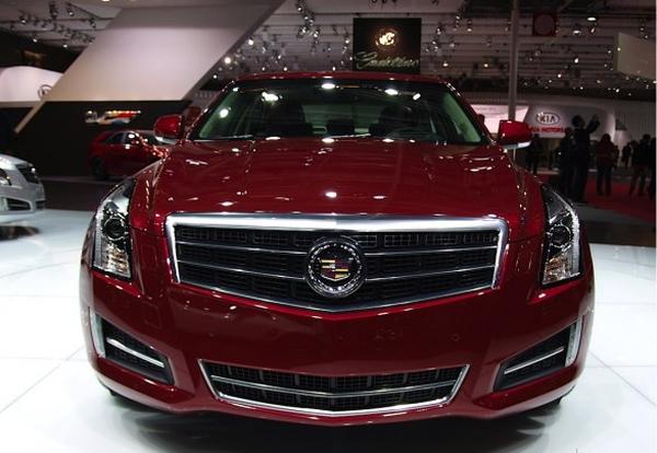 Cadillac привез в Париж седан ATS для Европы