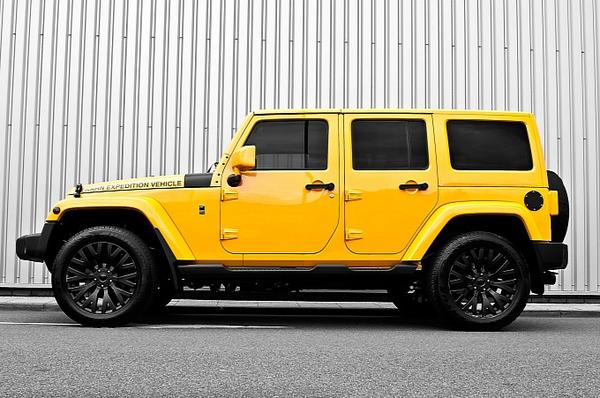 А. Kahn Design приукрасил Jeep Wrangler Sahara