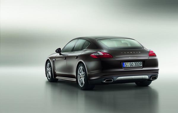 Porsche Panamera обрел версию Platinum Edition