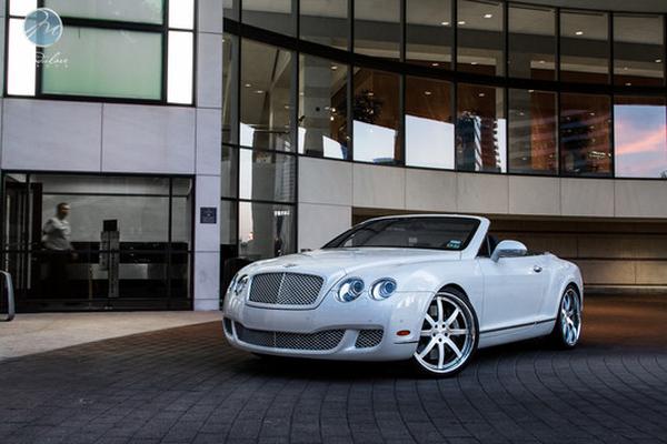 Bentley Continental GTC снабдили дисками Modulare