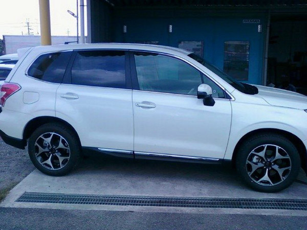 В сеть просочились фото Subaru Forester XT 2014