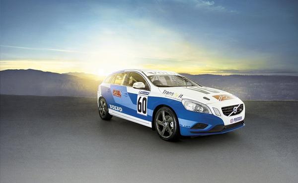 Volvo показала новый болид V60 Racing Wagon