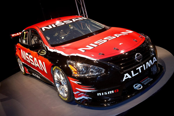 На базе Nissan Altima построили болид V8 Supercar