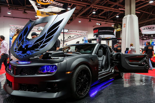 На SEMA показали спорткар Blackbird от Trans Am 