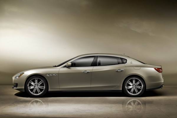 Maserati представил обновленный Quattroporte 2013