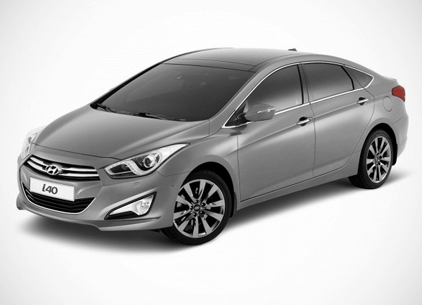 Седан Hyundai i40 обрел новую комплектацию Base 