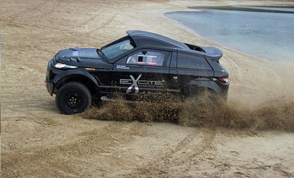 Range Rover Evoque стал болидом «Desert Warrior 3»