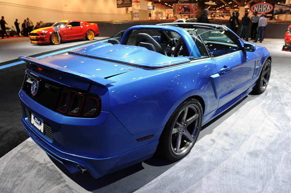 Ford Mustang V6 Convertible в тюнинге Stitchcraft