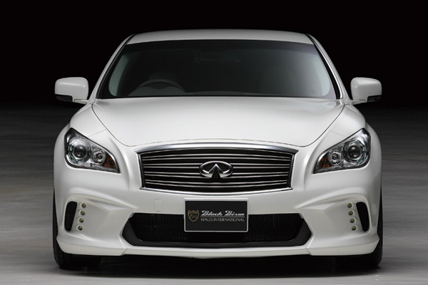 Wald International доработал Infiniti M (Nissan Fuga) 