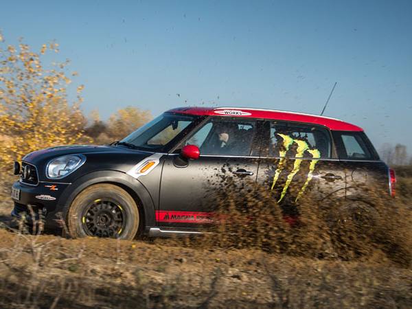 Mini предлагает стилизовать Countryman под ралли