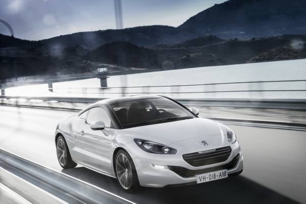 Peugeot огласил цены на обновленное купе RCZ 2013