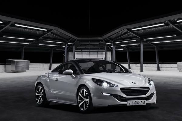 Peugeot огласил цены на обновленное купе RCZ 2013