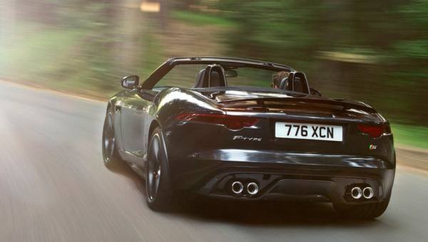 Jaguar привезет в Лос-Анджелес F-Type Black Pack 