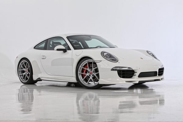 Новые данные о Porsche 911 Carrera от Vorsteiner 