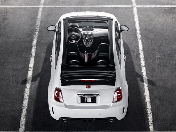 FIAT покажет в Лос-Анджелесе кабриолет 500С Abarth