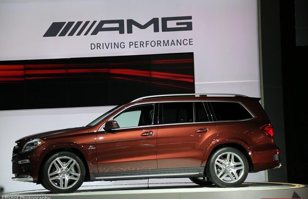 В LA состоялась премьера Mercedes-Benz GL63 AMG 