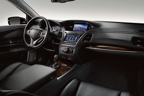 В Лос-Анджелесе показали Acura RLX 2014