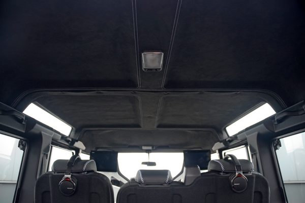 Startech привезет в Эссен Land Rover Defender 3.1