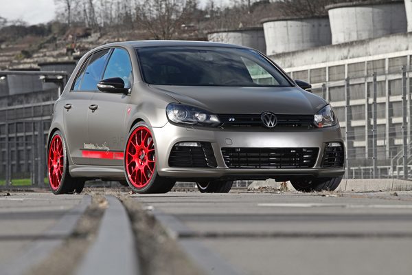 Volkswagen Golf VI R в тюнинге SchwabenFolia