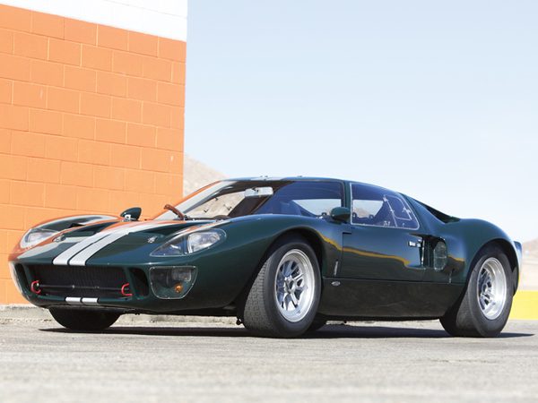 Редкий Ford GT40 1965 года выставлен на аукцион