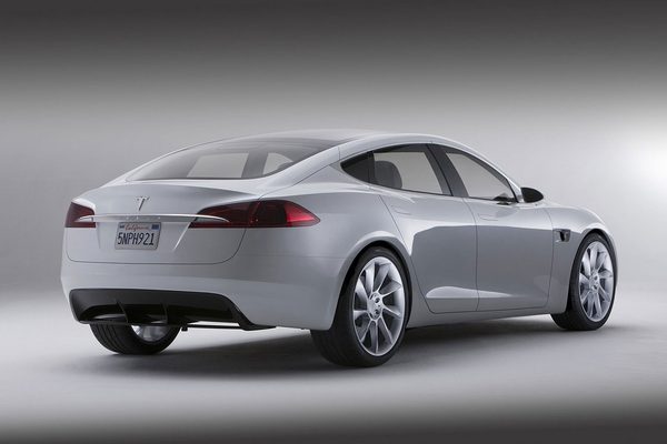 Tesla Model S станет доступна в Европе в 2013