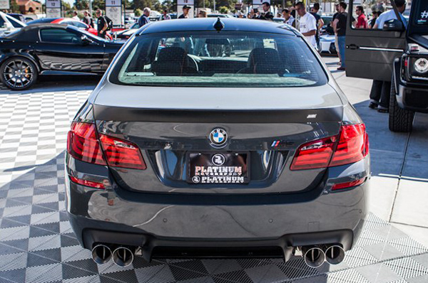 BMW M5 F10 Grigio Telesto Grey