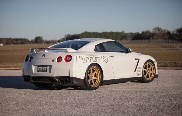 Nissan GT-R Duo в тюнинге Titan Motorsports