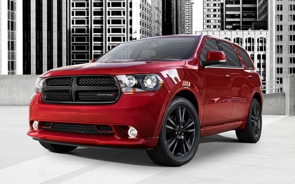 Минивэны Dodge получили пакет Blacktop