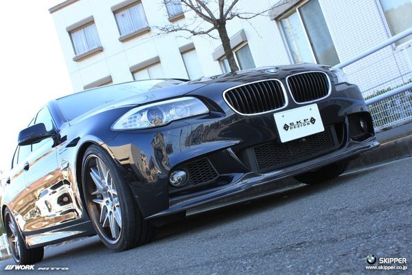 BMW M5 в тюнинге Skipper привезут в Токио 