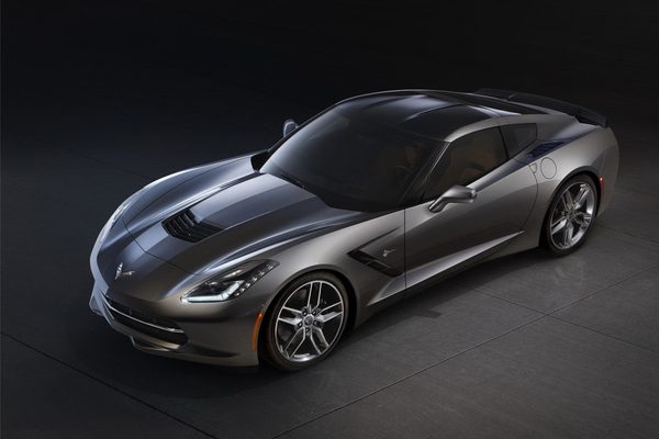 Chevrolet представил новый Corvette C7 Stingray
