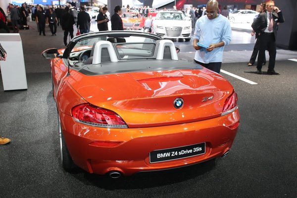 BMW Z4 2014 дебютировал в Детройте