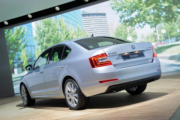 Стали известны британские цены Skoda Octavia 2013