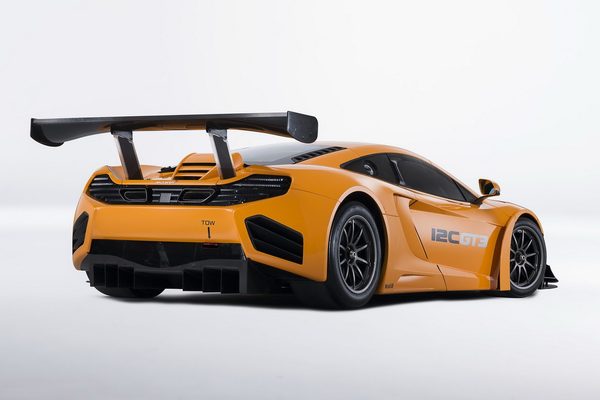 McLaren представил обновленный болид MP4-12C GT3