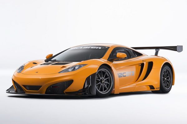 McLaren представил обновленный болид MP4-12C GT3