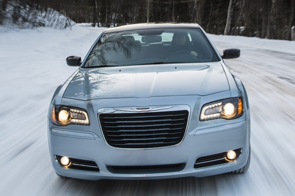 Chrysler 300 Glacier Edition оценили в 36 845$ 