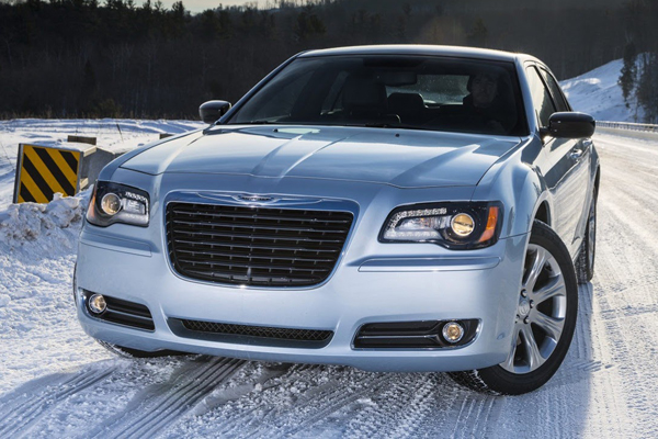 Chrysler 300 Glacier Edition оценили в 36 845$ 