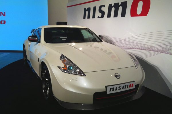 Nissan представил «заряженную» версию 370Z Nismo