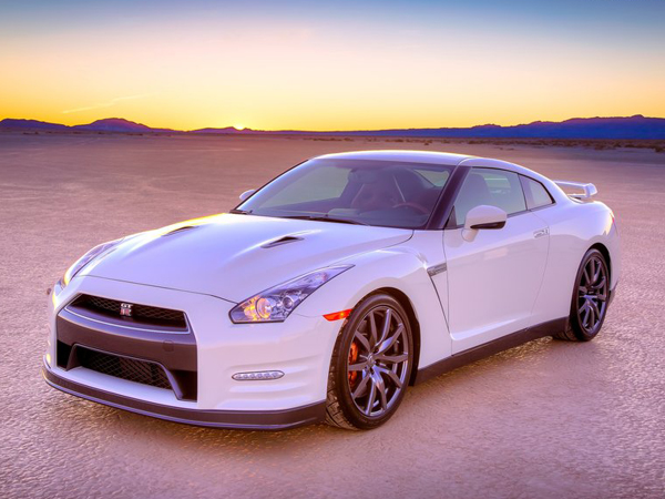 В США Nissan GT-R 2014 будет стоить 99 590$