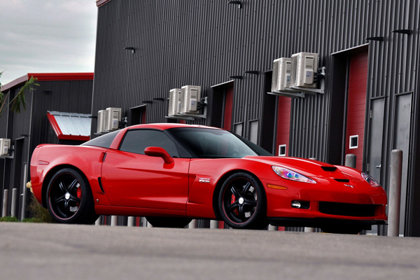 Lingenfelter Corvette Z06 с дисками Vossen Wheels