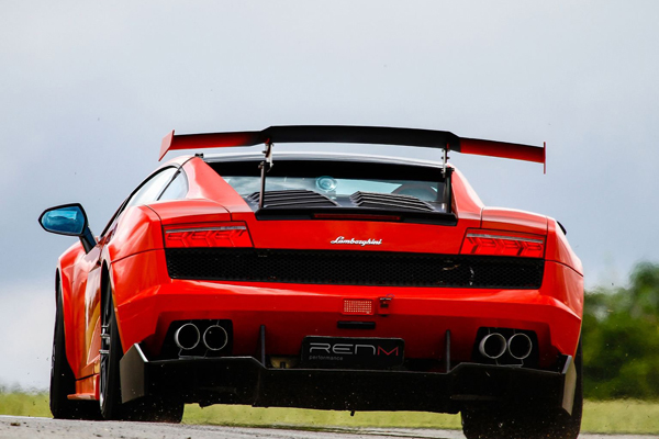 Lamborghini Gallardo STS-700 от RENM Performance