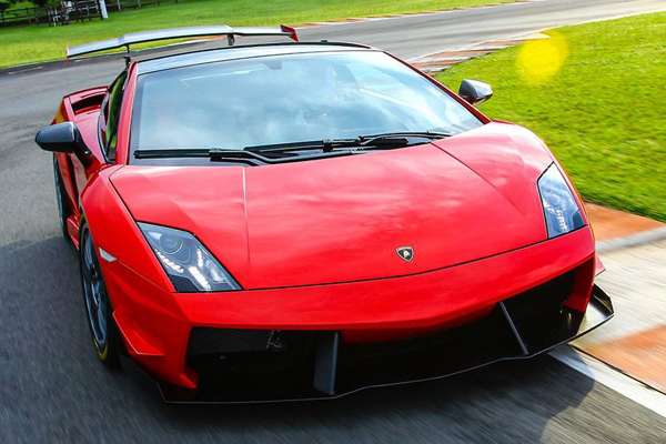 Lamborghini Gallardo STS-700 от RENM Performance