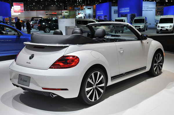 VW Beetle Convertible R-Line - Чикагская премьера