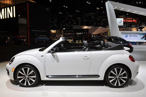 VW Beetle Convertible R-Line - Чикагская премьера