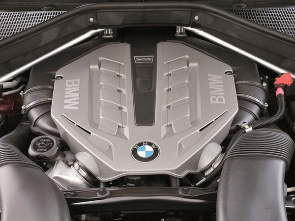 Первые сведения о BMW X6 2014