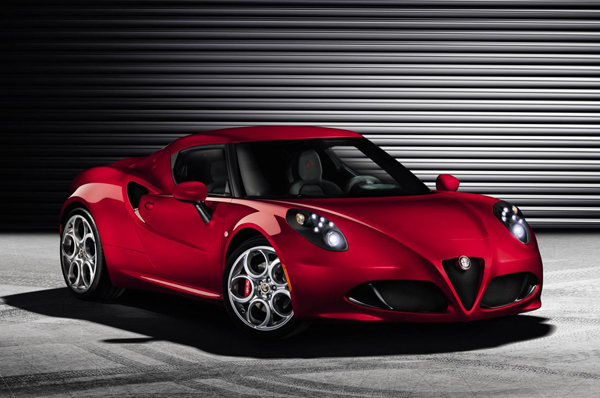 Alfa Romeo 4C - первые снимки серийной модели