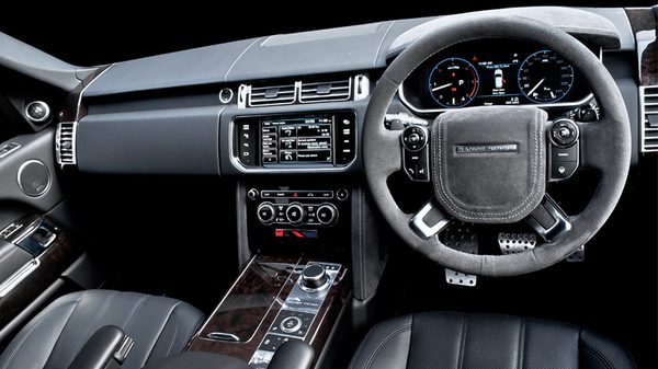 Range Rover Vogue Black Label Edition от Kahn 