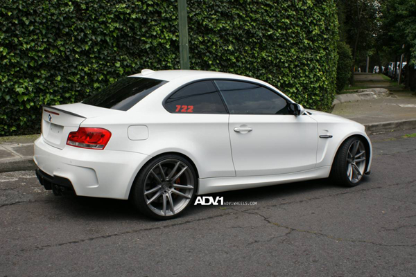 BMW 1-Series M Coupe от ADV.1 Wheels