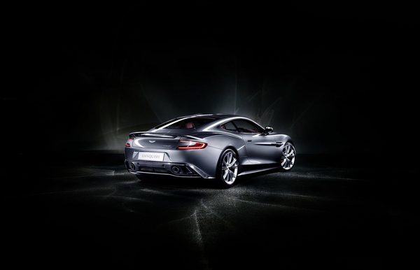 Aston Martin показал 310 Vanquish Special Edition