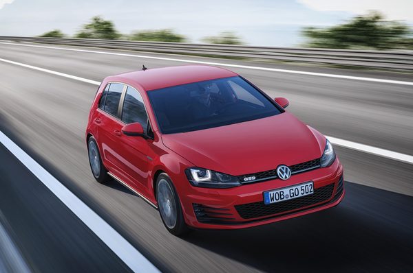 Volkswagen представил «заряженный» Golf GTD